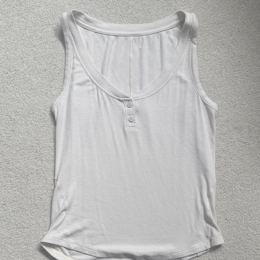 Lululemon Tank